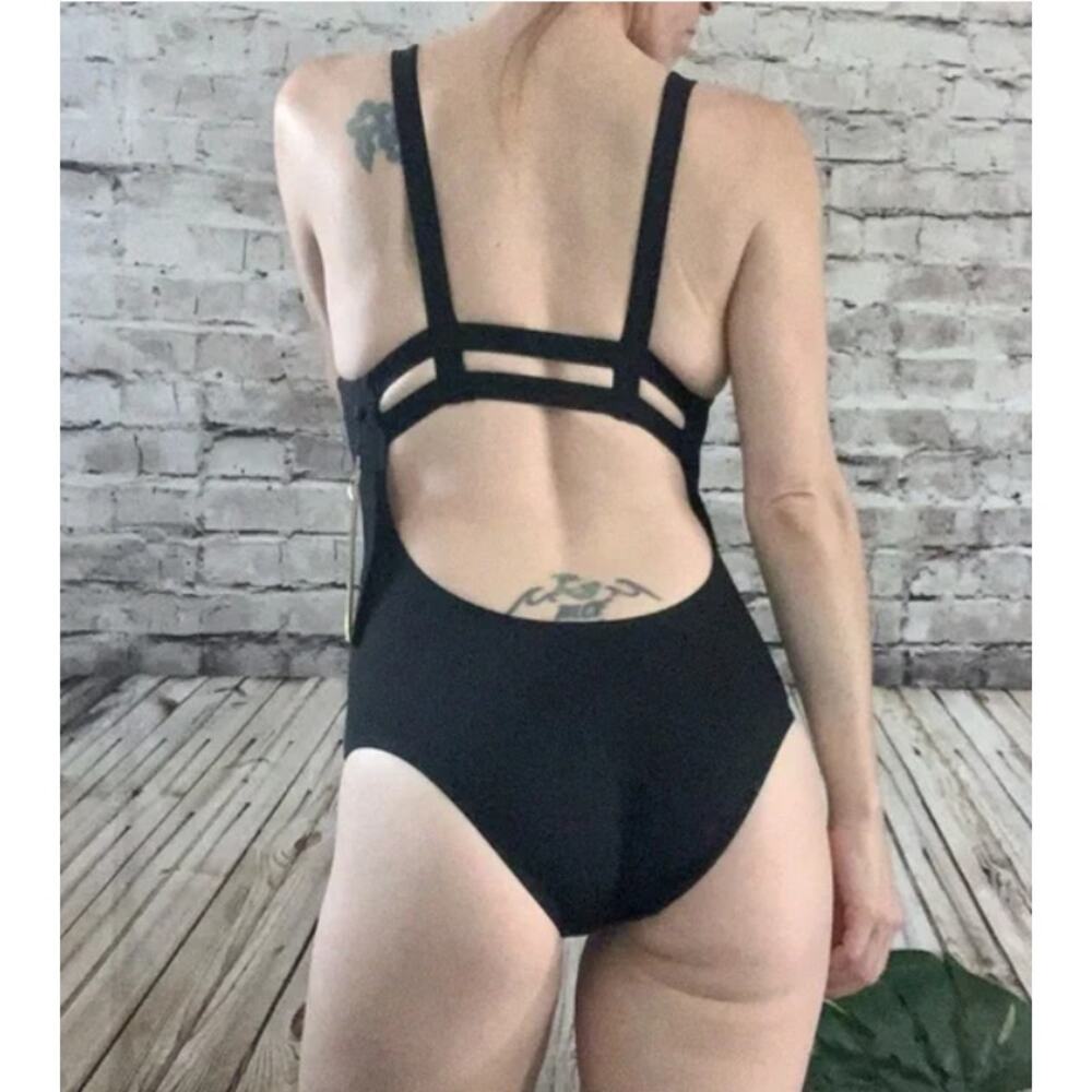 Vitamin A One Piece Swimsuit Women’s L 10 Black Strappy Cutout Monokini Resort - Picture 2 of 9